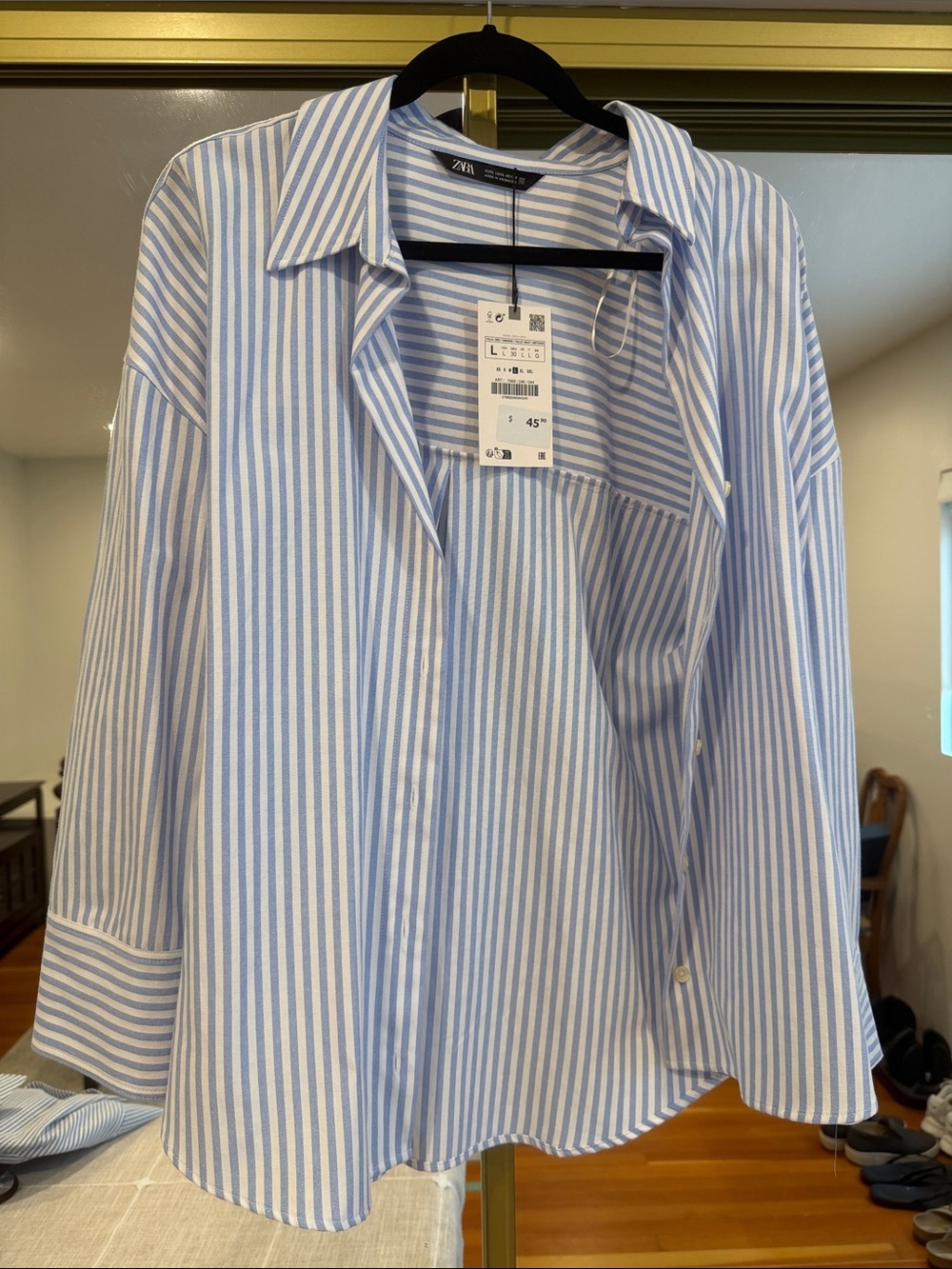 BNWT ZARA Light Blue and White Vertical Stripe Shirt